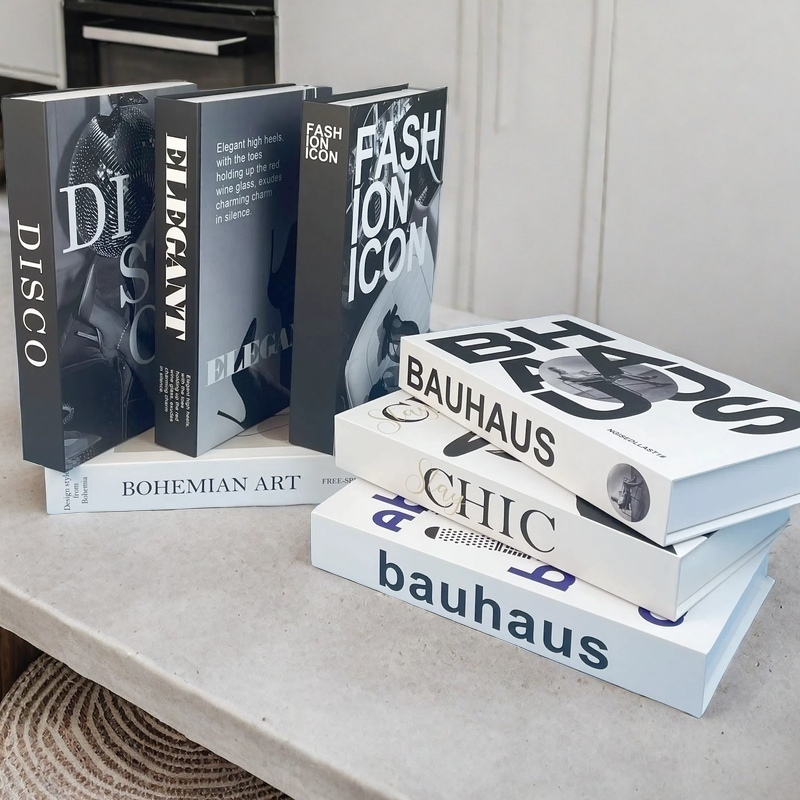 Fashion Perfume Decorative Boo - Interior Design Book recension och pris